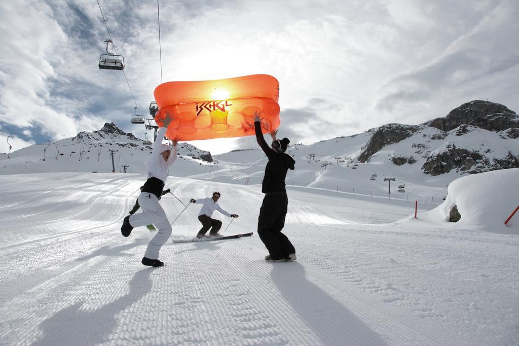 Hotel Maria Theresia Ischgl Exterior photo