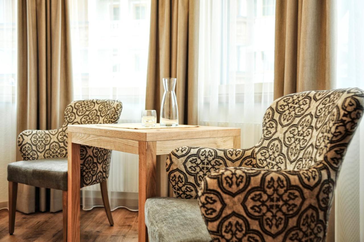 Hotel Maria Theresia Ischgl Exterior photo